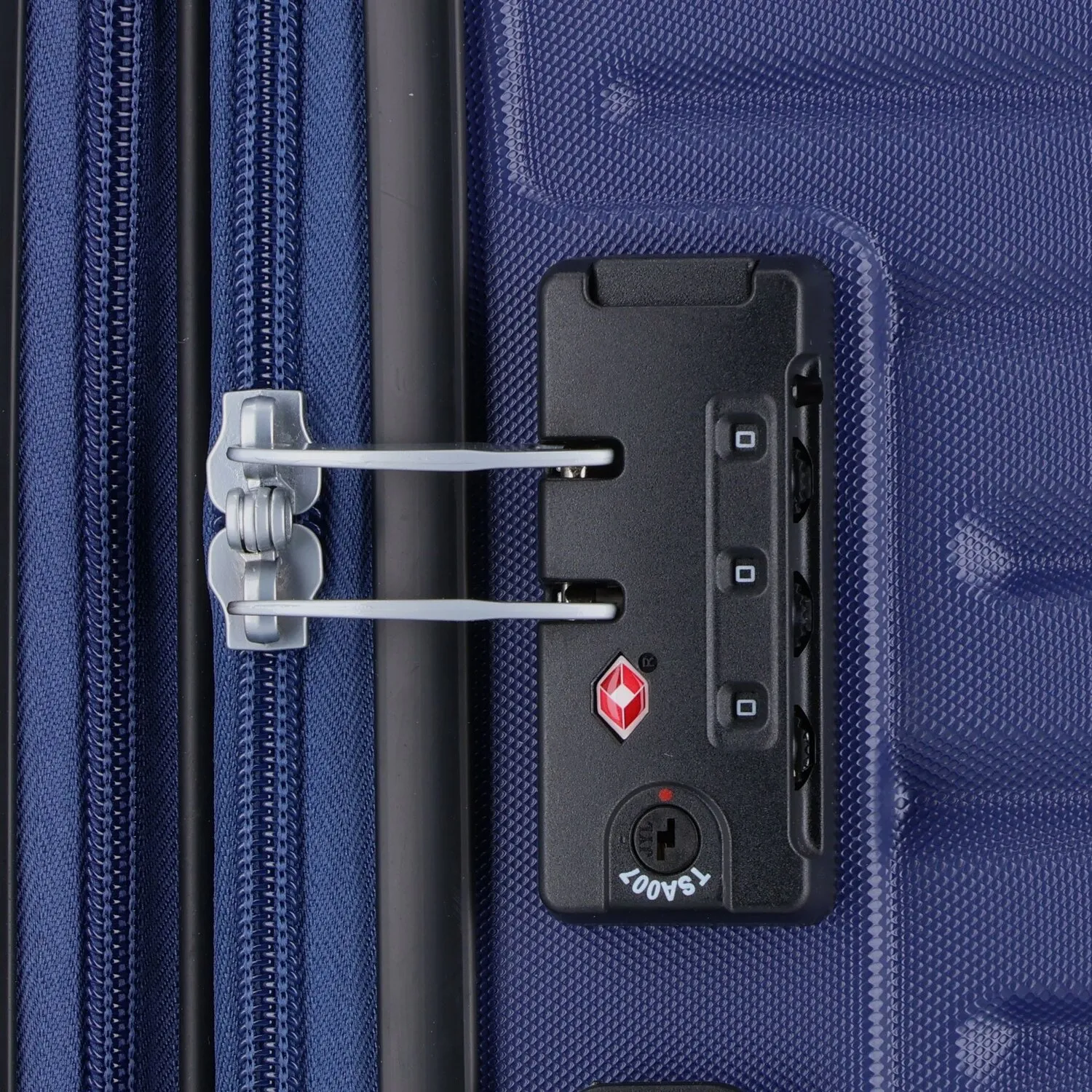 American Tourister Aero Racer 4 ruote Set di valigie 3 pezzi con piega di espansione