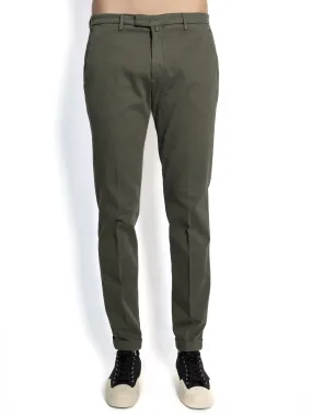 Pantaloni in Cavalry di Modal Verde Militare
