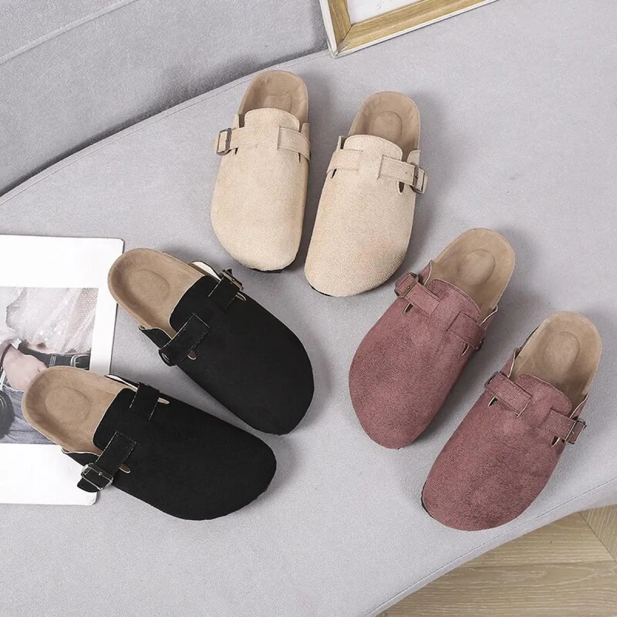Scarpe da donna Pantofole da donna con punta chiusa Zoccoli in pelle scamosciata di mucca Sandali da donna Moda retrò Giardino M